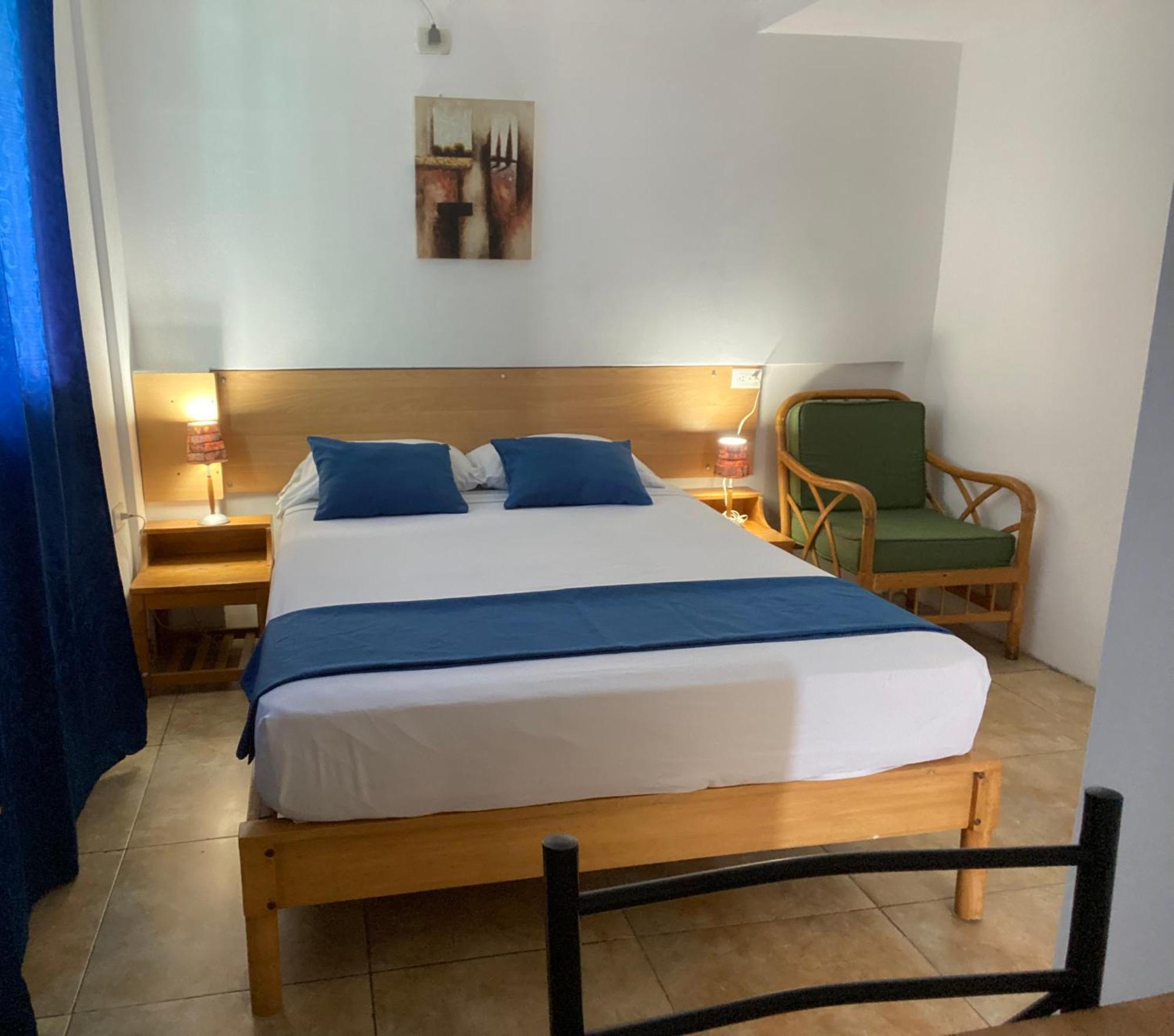 Hotel Casa Latina Manta Buitenkant foto